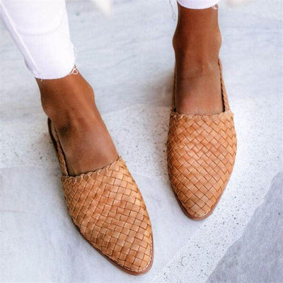 VIVIENNE – ELEGANT HANDWOVEN MOCCASINS