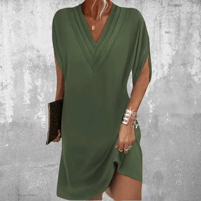 NOLA – EFFORTLESS ELEGANCE V-NECK SHIFT DRESS