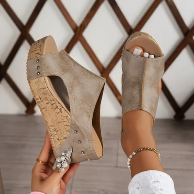 EMIRA – ELEGANT BUCKLE WEDGE SANDALS