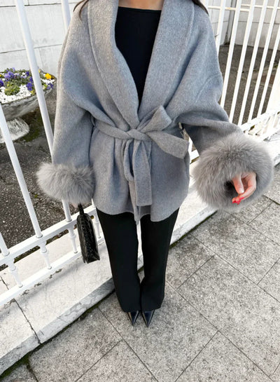 Éclat™ – Elegant Wool Coat with Removable Fur Details