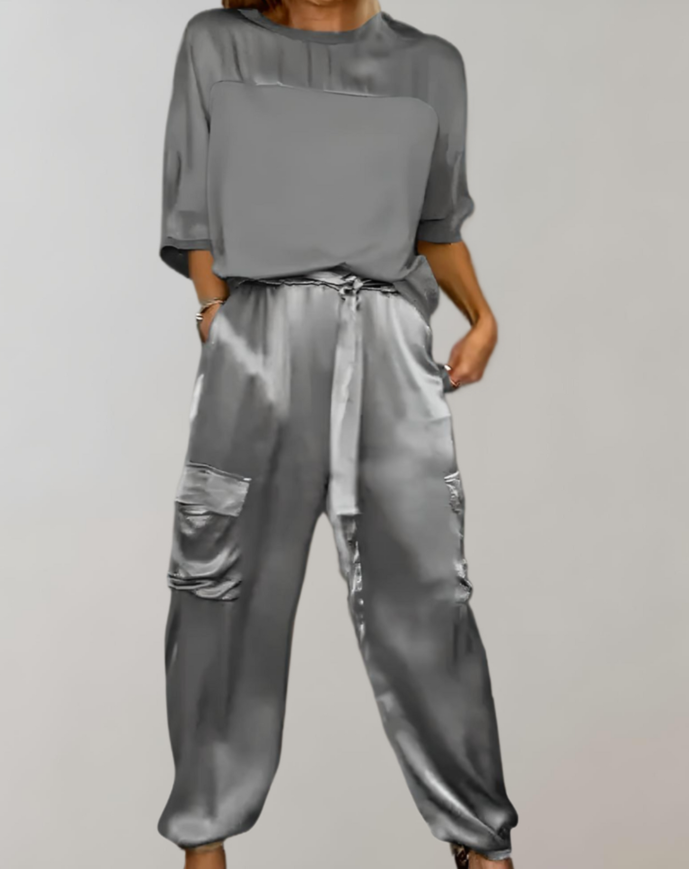 TAHLIA – SILKY CARGO LOUNGE SET