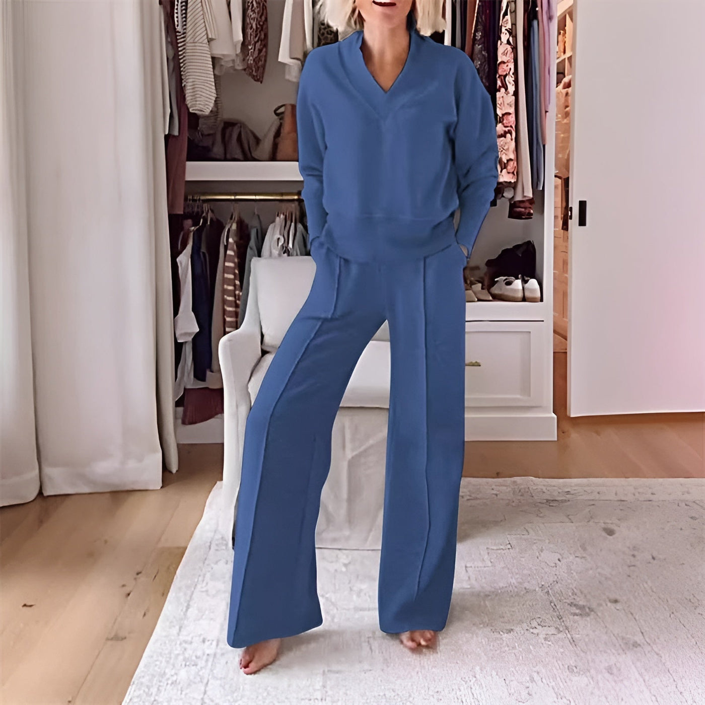 AMARIS – V-NECK SWEATER & WIDE-LEG PANTS SET